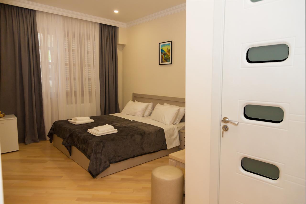 Holiday Rooms Tiflis Exterior foto