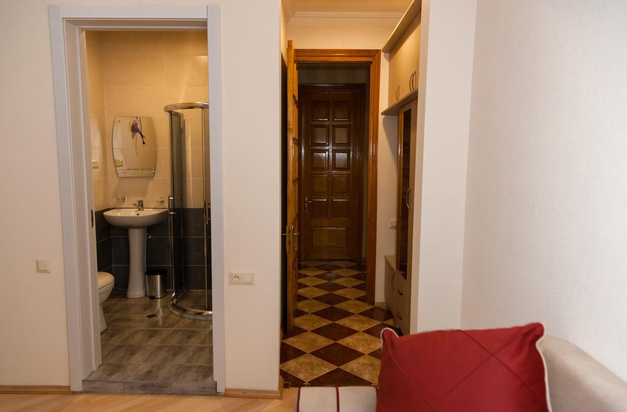 Holiday Rooms Tiflis Exterior foto
